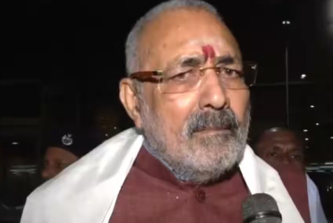 **अगर किसी को मराठी नहीं आती तो क्या? गिरिराज सिंह ने समाधान बताया और राहुल गांधी पर निशाना साधा।**